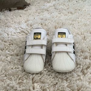 Adidas baby sneakers. Size 4.